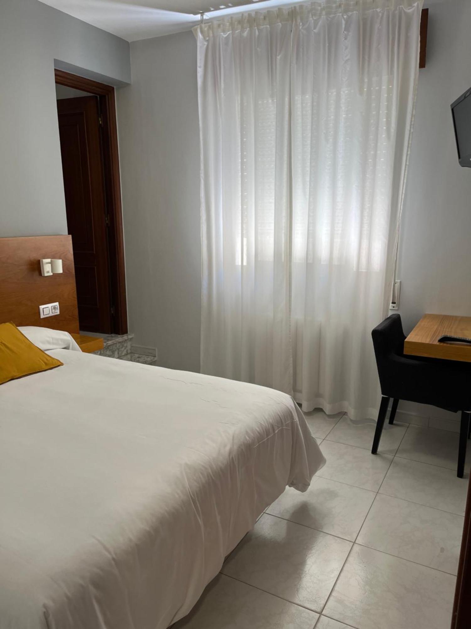 Hotel Venezuela Sanxenxo Exterior photo